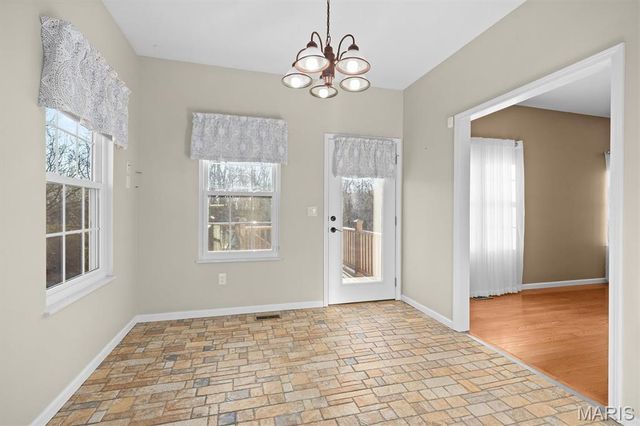 1675 Lakepointe Estates Drive, O'fallon, IL 62269