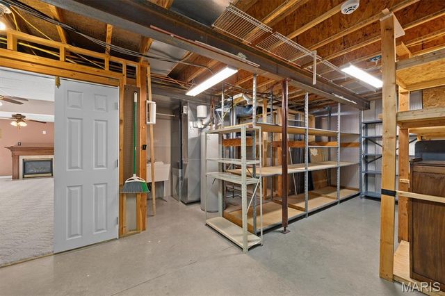 1675 Lakepointe Estates Drive, O'fallon, IL 62269