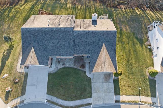 1675 Lakepointe Estates Drive, O'fallon, IL 62269