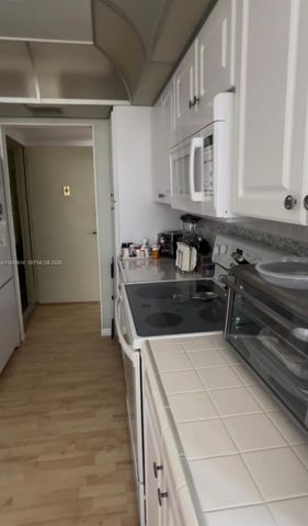 1100 Saint Charles Place 504, Pembroke Pines, FL 33026