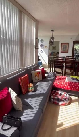 1100 Saint Charles Place 504, Pembroke Pines, FL 33026