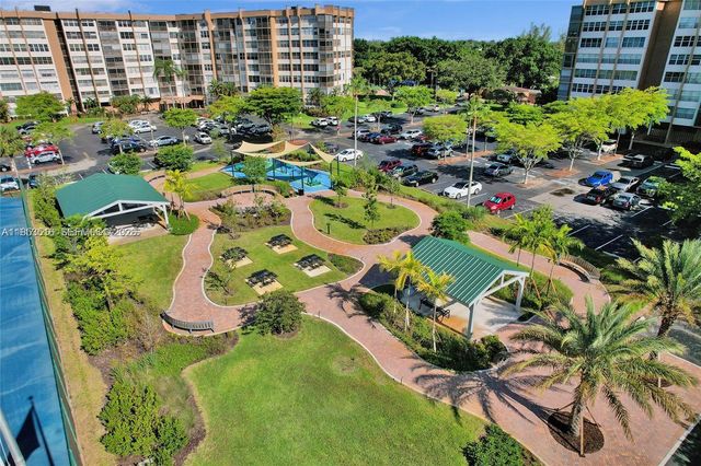 1100 Saint Charles Place 504, Pembroke Pines, FL 33026