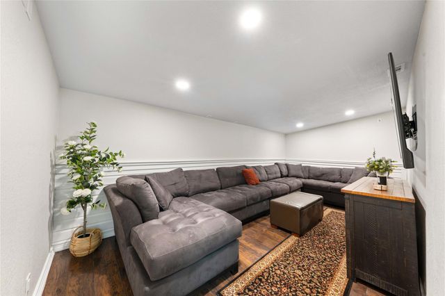 11712 Foley DR, Del Valle, TX 78617