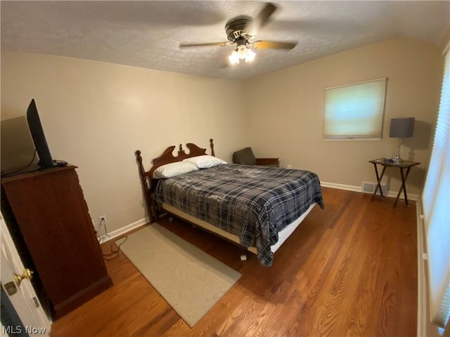 123 Alburn Drive, Youngstown, OH 44512