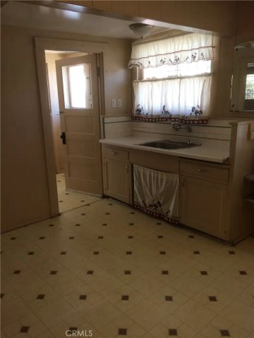 3559 E 4th, Los Angeles, CA 90063