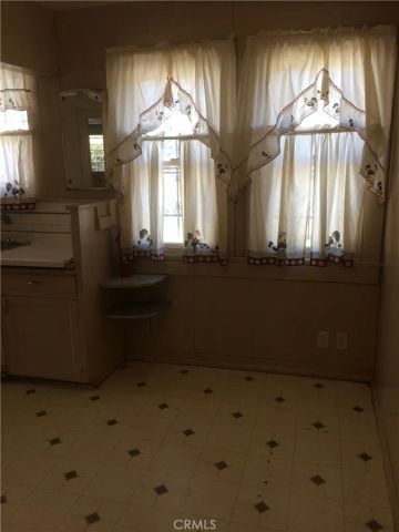 3559 E 4th, Los Angeles, CA 90063