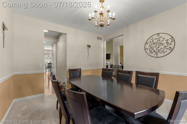27363 Oxford Drive, Southfield, MI 48033