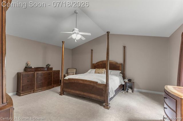 27363 Oxford Drive, Southfield, MI 48033