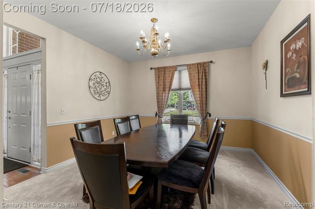 27363 Oxford Drive, Southfield, MI 48033