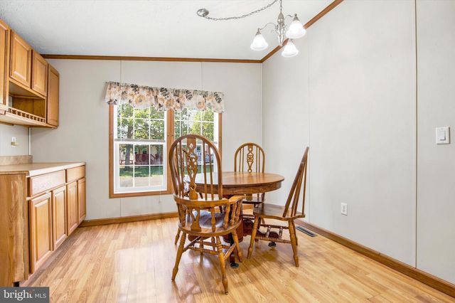 271 DOGWOOD DR, Quakertown, PA 18951