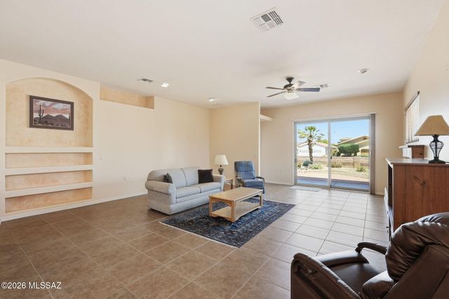 2189 S Via Massari, Green Valley, AZ 85614