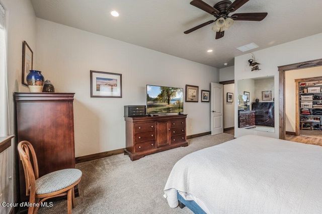 10691 N Murcia Ln, Hayden, ID 83835