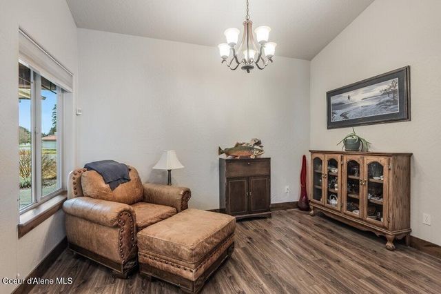 10691 N Murcia Ln, Hayden, ID 83835