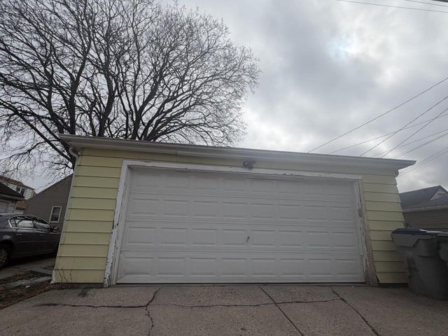 4141 N 62nd STREET, Milwaukee, WI 53216