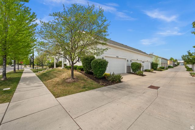 4438 W SOUTH JORDAN PKWY, South Jordan, UT 84009