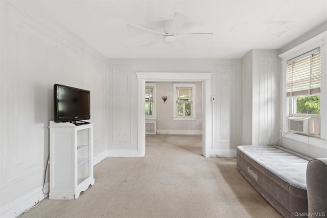 49 Clinton Avenue, Huntington, NY 11743