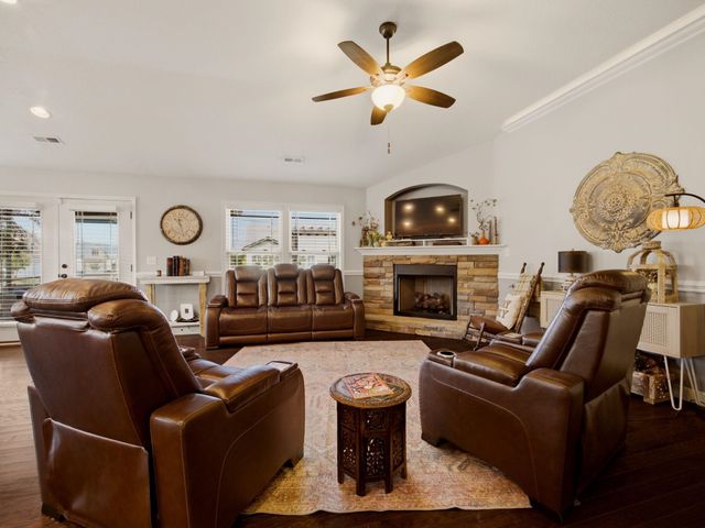 336 Meadowmoor Road, Greer, SC 29651