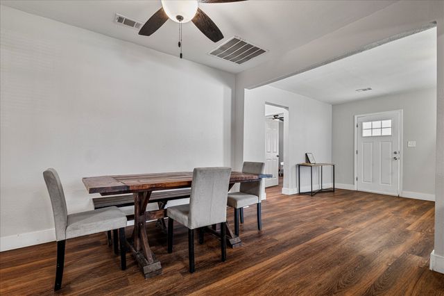 25 W Parnell Street, Denison, TX 75020