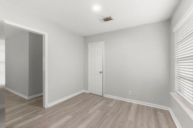 7938 Snowden Street, Houston, TX 77028