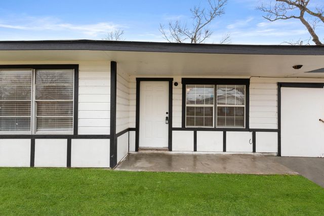 7938 Snowden Street, Houston, TX 77028