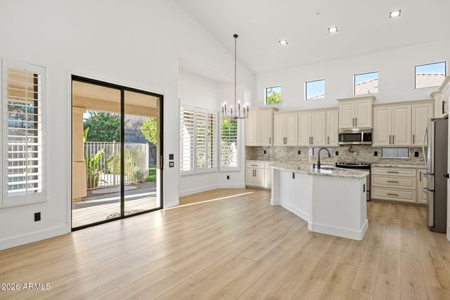 7788 E PHANTOM Way, Scottsdale, AZ 85255