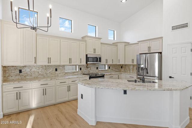 7788 E PHANTOM Way, Scottsdale, AZ 85255