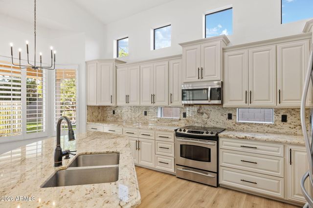 7788 E PHANTOM Way, Scottsdale, AZ 85255