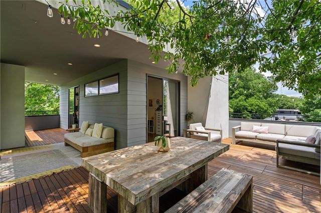 670 Willoughby NE Way, Atlanta, GA 30312