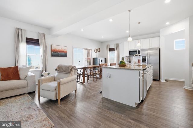 5319 HOLLEY OAK LN, Fredericksburg, VA 22407