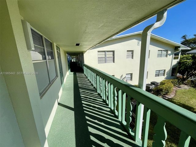 118 E Upminster E 118, Deerfield Beach, FL 33442