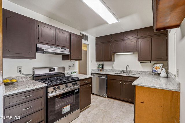 1101 DOYLE Place, El Paso, TX 79907