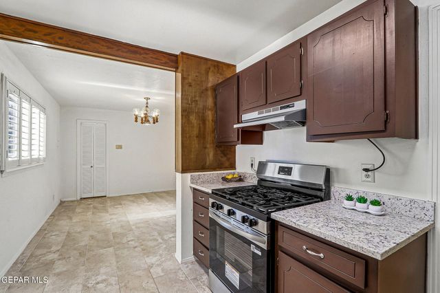 1101 DOYLE Place, El Paso, TX 79907