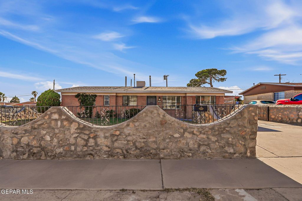 1101 DOYLE Place, El Paso, TX 79907