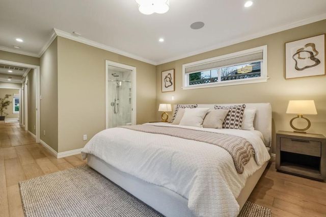 380 San Carlos Avenue, Redwood City, CA 94061