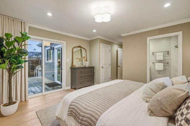 380 San Carlos Avenue, Redwood City, CA 94061