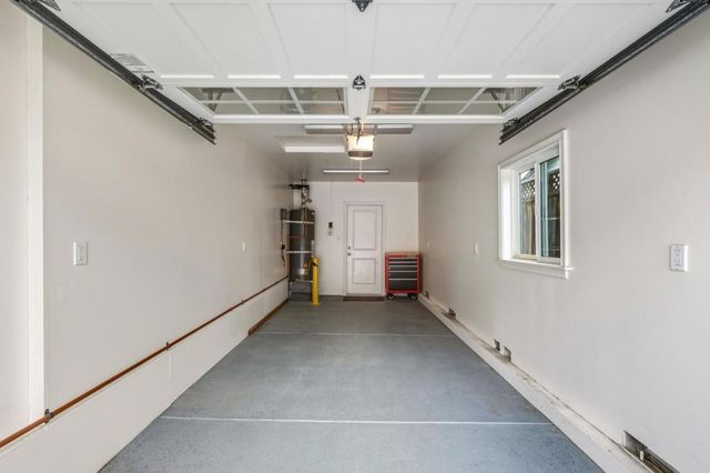 380 San Carlos Avenue, Redwood City, CA 94061