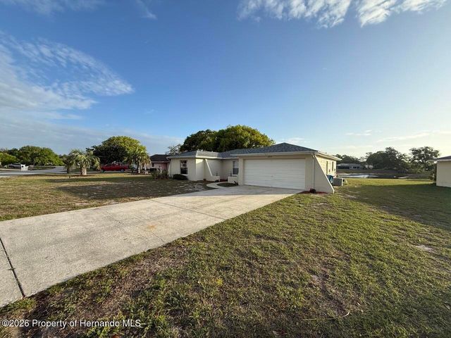 8991 Lismore Court, Weeki Wachee, FL 34613