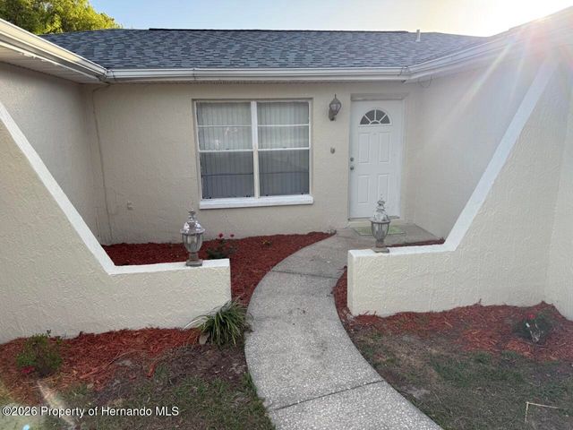 8991 Lismore Court, Weeki Wachee, FL 34613