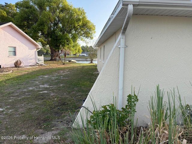 8991 Lismore Court, Weeki Wachee, FL 34613
