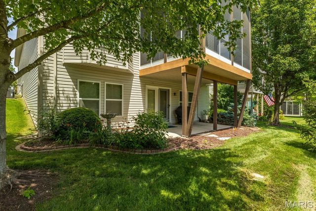 14 Burgundy Place Drive, Dardenne Prairie, MO 63368