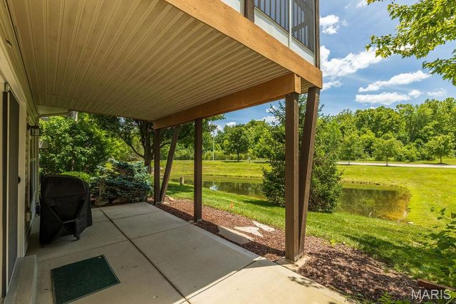 14 Burgundy Place Drive, Dardenne Prairie, MO 63368