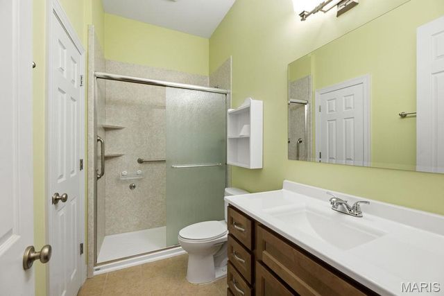 14 Burgundy Place Drive, Dardenne Prairie, MO 63368