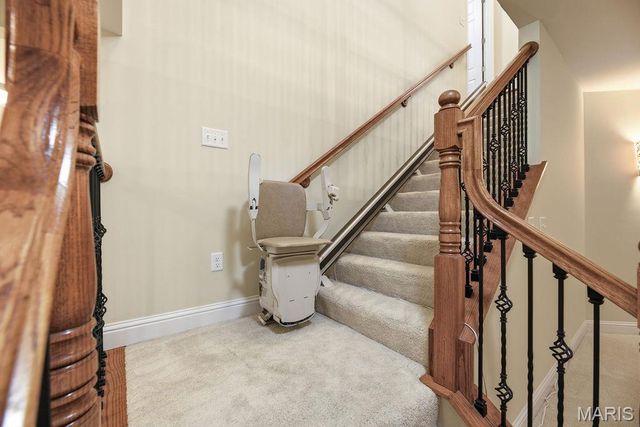 14 Burgundy Place Drive, Dardenne Prairie, MO 63368