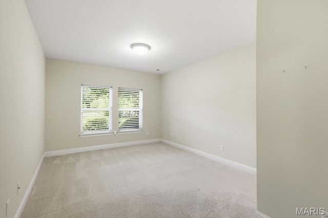 14 Burgundy Place Drive, Dardenne Prairie, MO 63368