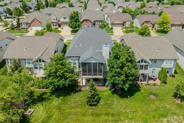 14 Burgundy Place Drive, Dardenne Prairie, MO 63368