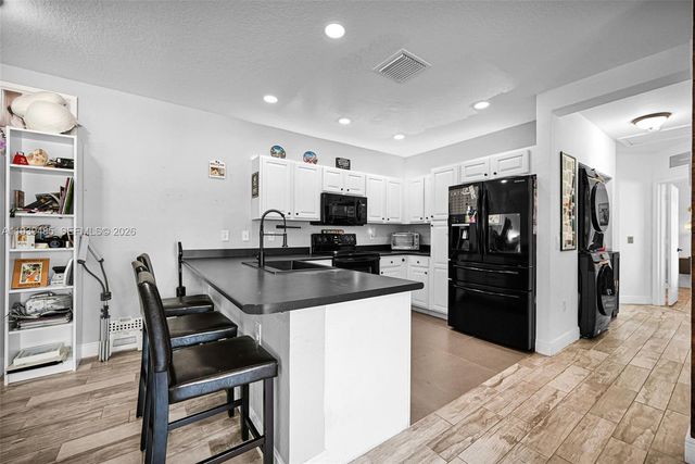 3340 Palomino Dr 222-2, Davie, FL 33024