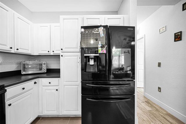 3340 Palomino Dr 222-2, Davie, FL 33024