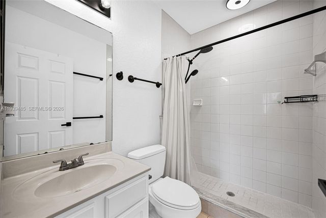 3340 Palomino Dr 222-2, Davie, FL 33024