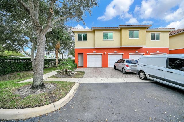 3340 Palomino Dr 222-2, Davie, FL 33024