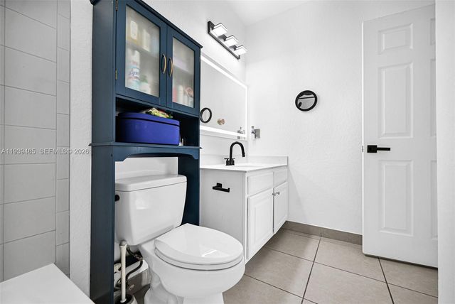 3340 Palomino Dr 222-2, Davie, FL 33024